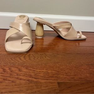 Vintage Vince Camuto Bubble Heel Criss Cross Strap Heels Toe Strap Size 8.5M​